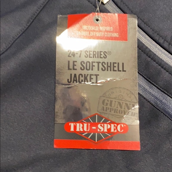 Tru-Spec LE Soft-shell Jacket-Police Jacket - Picture 15 of 16